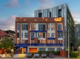Salee Boutique Hotel