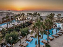 Nalu Resort & SPA Adults Only Hotel, hotel sa Adelianos Kampos