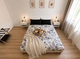 Near Airport Malpensa Pvt Room with Pvt Bath Check-in 24h