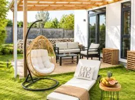 Paje Near Beach 2 Bedroom Family Apartment with Pool