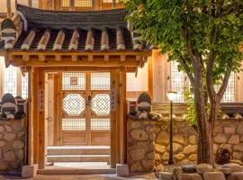 Gyeongju Hanokstay Darak