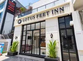 Lotus feet inn