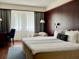Hotel Kalliohovi - ilmastoidut huoneet -, hotelli kohteessa Rauma