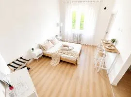 Near Airport Malpensa Pvt Room with Pvt Bath and Kitchen Check-in 24h