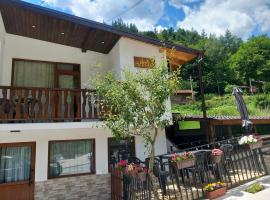 Къща за гости "НА СЕЛО" Грохотно, hotel Devinben