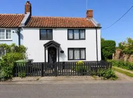 Stunning Cottage With A Private Hot Tub And Sauna In Norfolk Ref 99003Ac