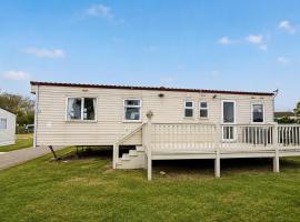 Superb Caravan By The Seaside In Kessingland, Suffolk Ref 90040Sg, hotel en Benacre