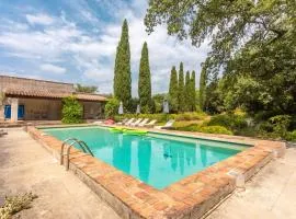 Grand mas provencal