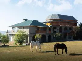 Colonel's Resort