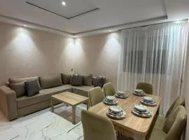 Apartment with pool