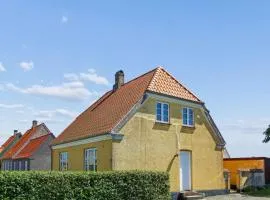Holiday Home Toivo - 300m from the sea by Interhome