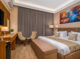 Queen Palace Hotel