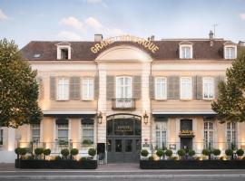 Hotel & Spa Le Grand Monarque, BW Premier Collection, hotel em Chartres