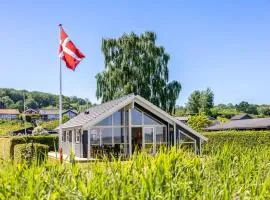 Holiday Home Amma - 15m from the sea by Interhome