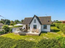 Holiday Home Alkmund - 100m from the sea by Interhome