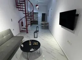 EVE's house 6 - Corinth center loft
