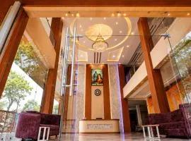 Hotel Asha Palace By Basotel