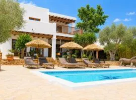 New! Villa Can Negret