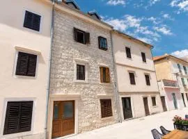 Apartment Rustika Skradin