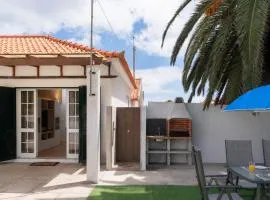 Casa da Palmeira by An Island Apart