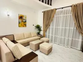 Royal Inn - Weerawila
