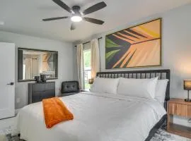 Sleek & Central! Safety Harbor Home Near Beaches