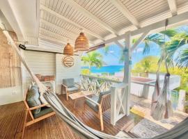 La p’tite barque Antillaise – hotel w mieście Deshaies