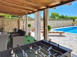 Holiday Home Denis by Interhome