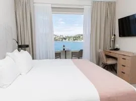 Hotel M