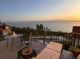 2 minutes from Beach Private House Terrace