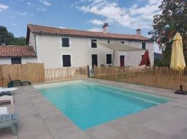 Grande maison avec piscine