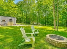 Serene Couple's Escape w/ Fire Pit in Mt Pleasant