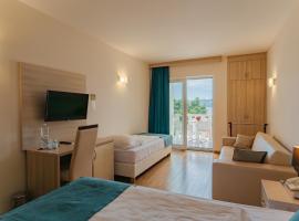 Hotel Villa MiraMar, hotel em Omiš