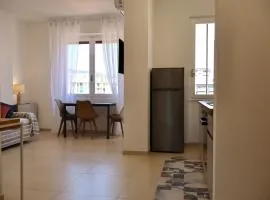 Casa Riviera Chiara con Parcheggio Privato nel Cuore di Arma