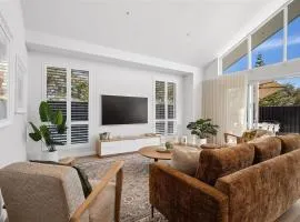 Genoa House - Coastal Elegance at the Marina's Edge
