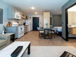 Vassar Flats Fully Furnished Extended Stay