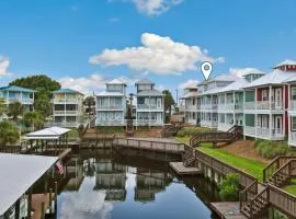Gulf & canal views with modern amenities pool & beach access