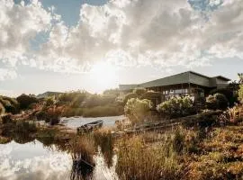 Charlie Bravo Chalet - Escape to the Golden Triangle