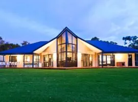 Chynoweth - Scenic Views and Secluded Luxury
