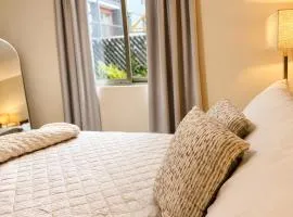 Apartamento elegante con Jacuzzi privado y terraza, Torre Indigo Masferrer