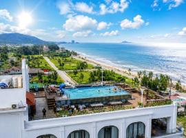 Khách sạn Wild Horse Biển Hải Tiến, hotel v destinaci Mỹ Ðuc