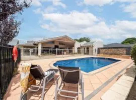 The Ranch - Beachside Pool Retreat with Tennis Court