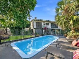 Tropica Lookout - A Serene Coastal Pool House