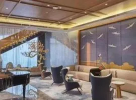 Yinhu Junyi Hotel（Wildlife Park）