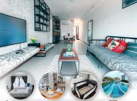 Spacious Seaview Family Suite for 8-12 Guests near Gurney