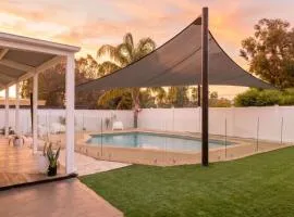 Yarra Palms
