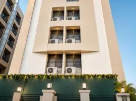 Cosmos Luxury Vimannagar