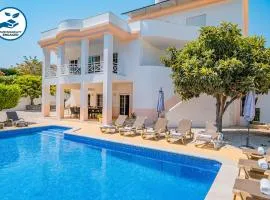 Villa Nespereira - Escapadinha com piscina aquecível e BBQ - Albufeira