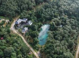 Chiêu Lầu Thi 2402m Lodge Hà Giang
