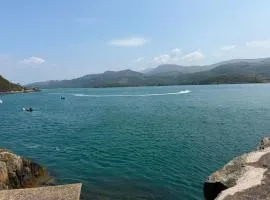 Barmouth Harbour 2-Bed Flat Sleeps 8 w Sea View